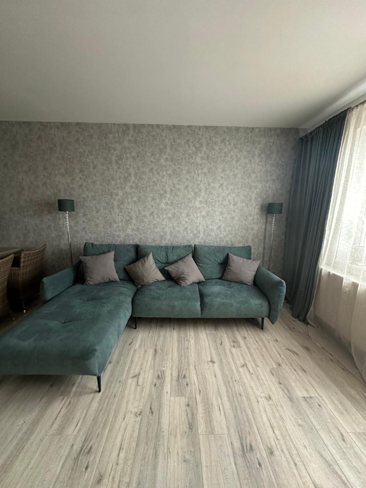 Airport Apartment Regata Kiekrz Lotnisko Baranowo (Gmina Tarnowo Podgorne) Exterior foto